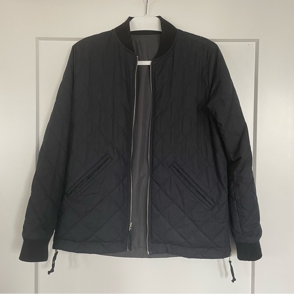 Abercrombie Reversible Quilted Down Bomber Jacket - Picture 2 of 11